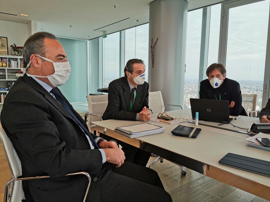 A Bergamo 10043 contagi, 112 casi in più di ieri. «Fluttuazioni causate dall’aumento dei tamponi»