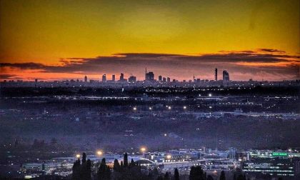 La Foto Virale Dello Skyline Di Milano Da Citta Alta Non E Un