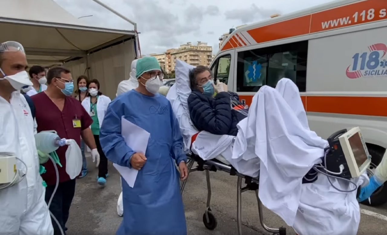 Dalla Sicilia a Clusone: Marco Maffeis, creatore di figurine, è guarito la seconda volta