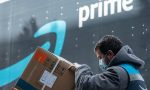 Lavoratori di Amazon in sciopero, l'azienda: «Impegno verso dipendenti e fornitori è la priorità»