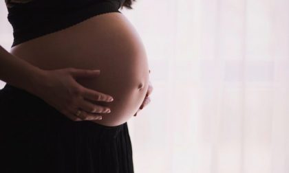 «Io, positiva al Covid e al settimo mese di gravidanza»: la testimonianza di una giovane