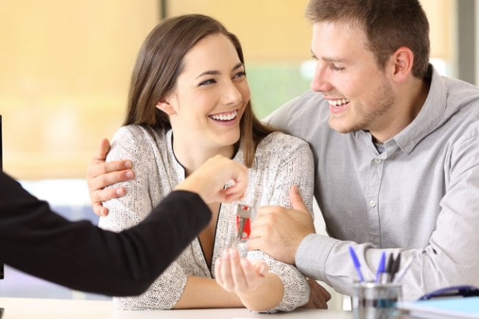 Chi è che decide sull’acquisto della casa? Lui o lei?