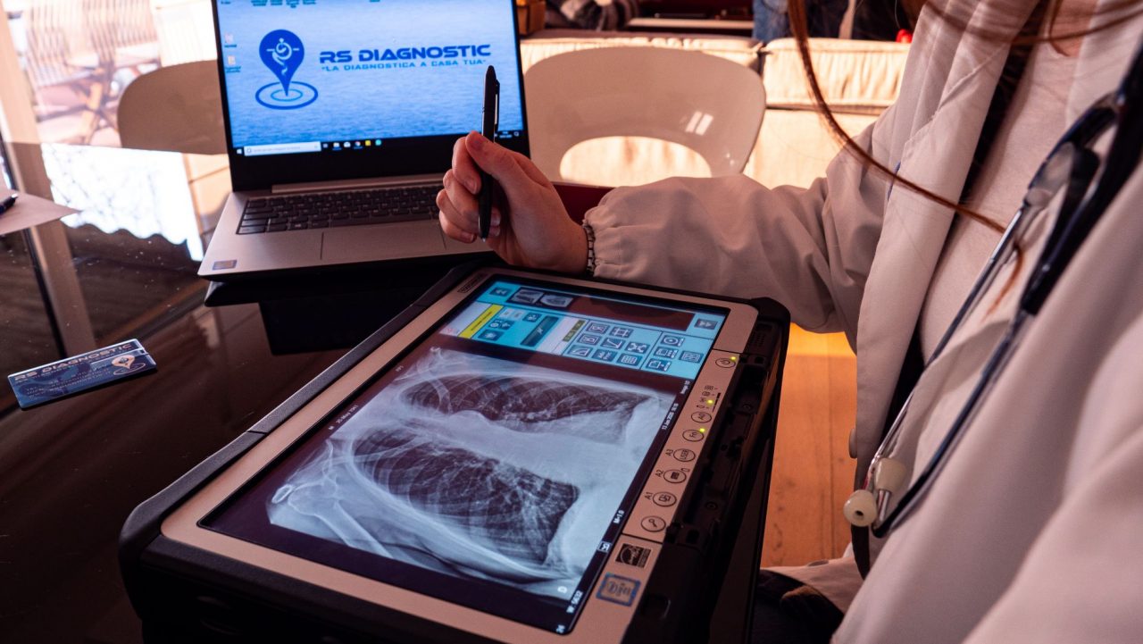 Matteo, Marco e le radiografie a domicilio: un’arma in più contro l’epidemia