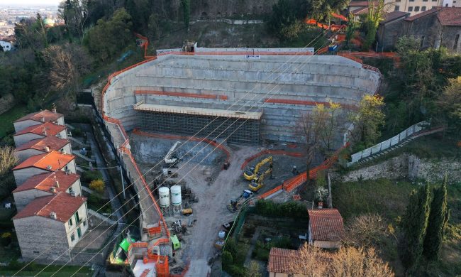 Italia Nostra, Legambiente e l’Associazione Città Alta e Colli: «Ripensate il futuro del parcheggio alla Fara»