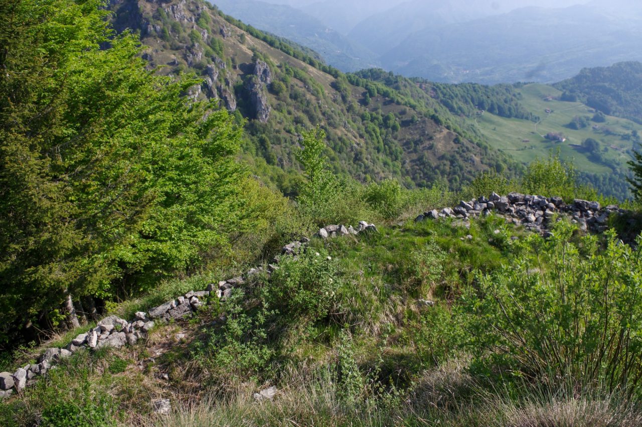 Il Castello Regina, tesoro nascosto della Val Brembana che merita di essere scoperto
