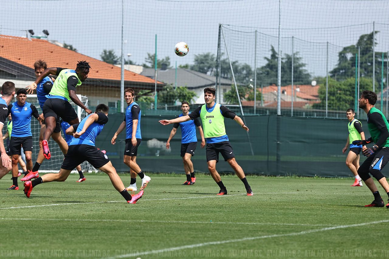 Contrasti, dribbling, gol e… Sportiello: Atalanta, le immagini della prima partitella