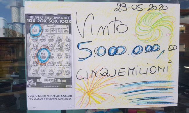 Incredibile vincita: cinque milioni di euro al “Gratta e vinci”
