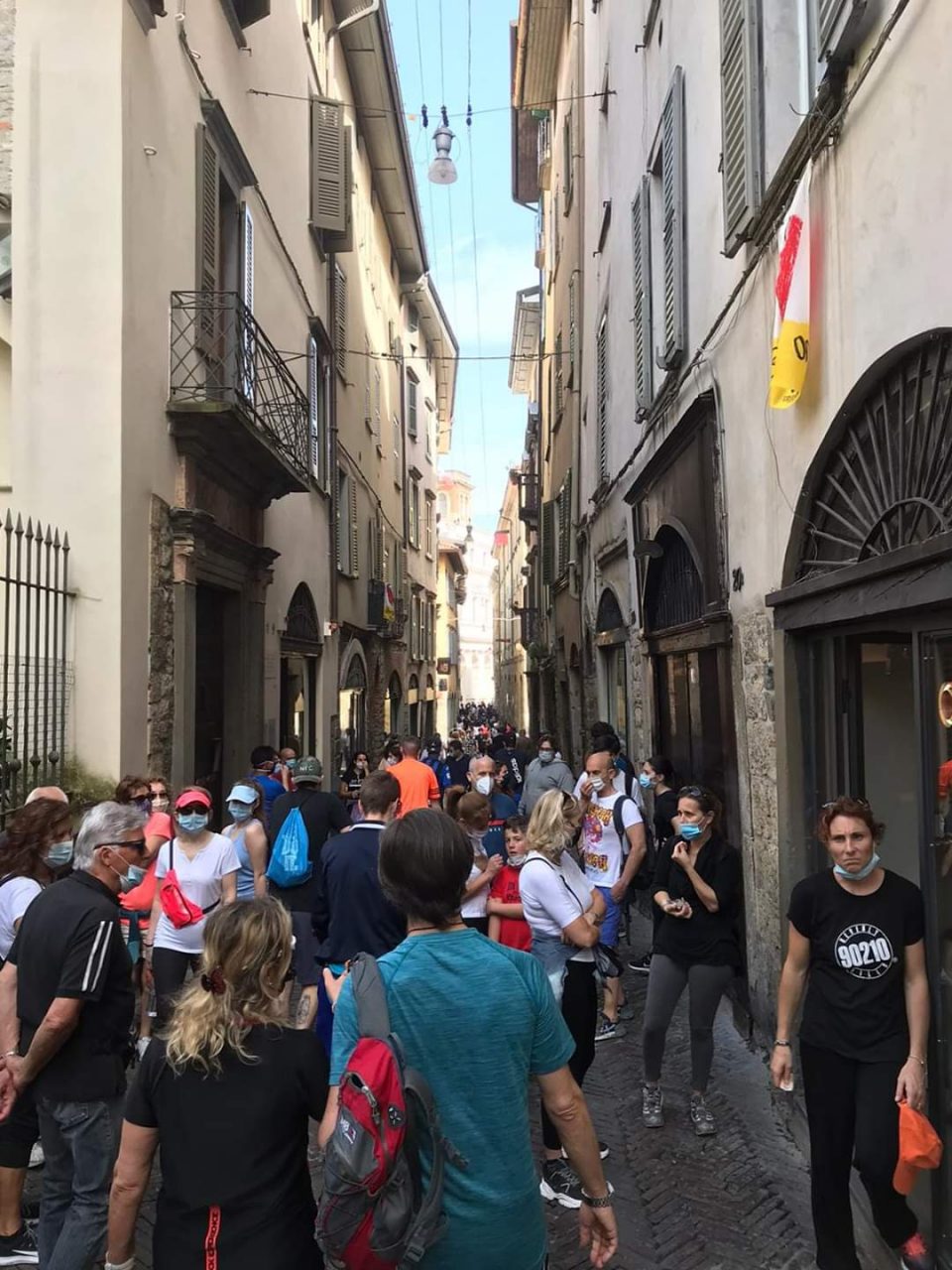 Città Alta invasa di gente, la Lega chiede all’Amministrazione perché non ci siano stati controlli