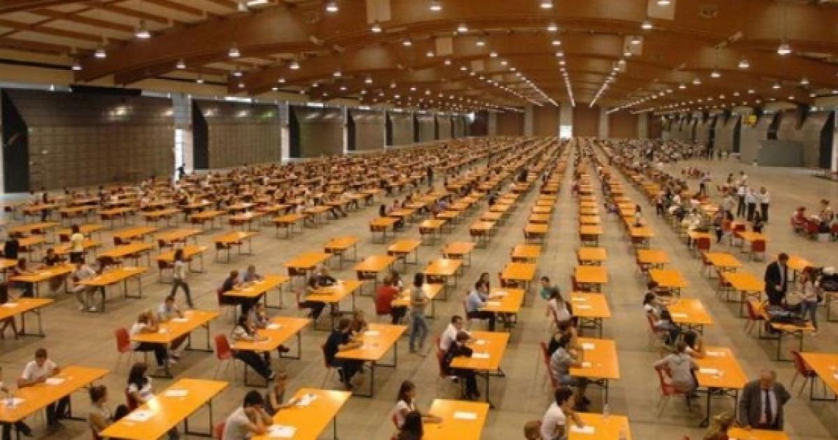Scuola, i concorsi dopo l’estate. Dalle supplenze proprio non se ne esce