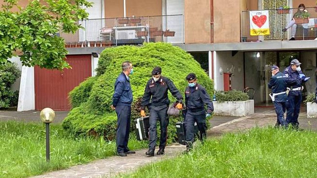 La ricostruzione del terribile omicidio di Giovanna Gamba, uccisa a coltellate dal figlio