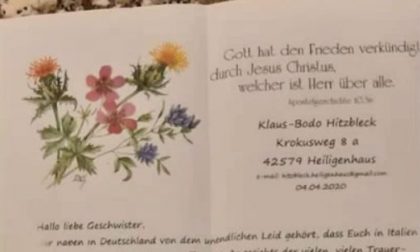 Le parole d'affetto e i fiori del tedesco Klaus per le famiglie alzanesi colpite
