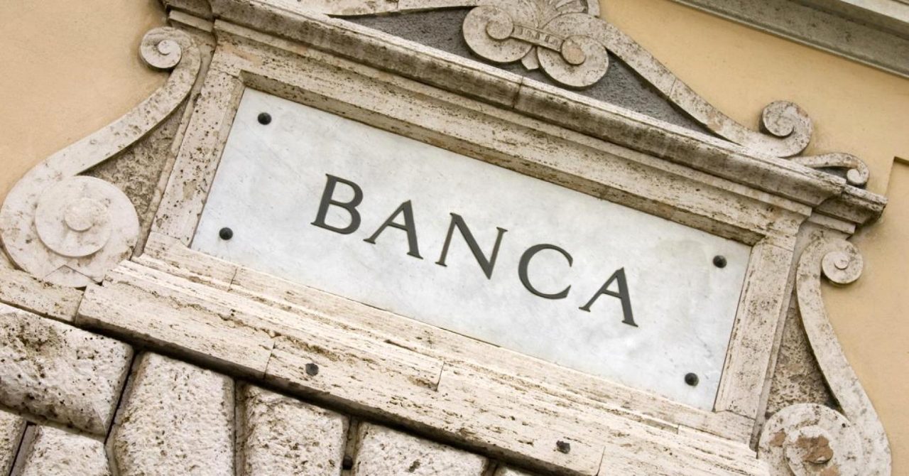 Corna: «Le banche aiutino famiglie e imprese. C’è bisogno di solidarietà a fondo perduto»