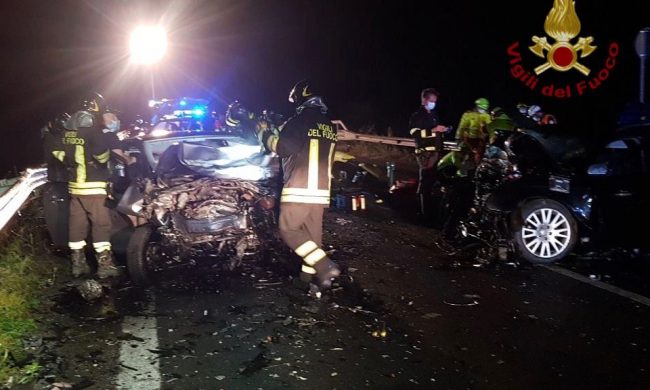 Tragico schianto sulla strada del Tonale, morte due ragazze di 21 e 20 anni