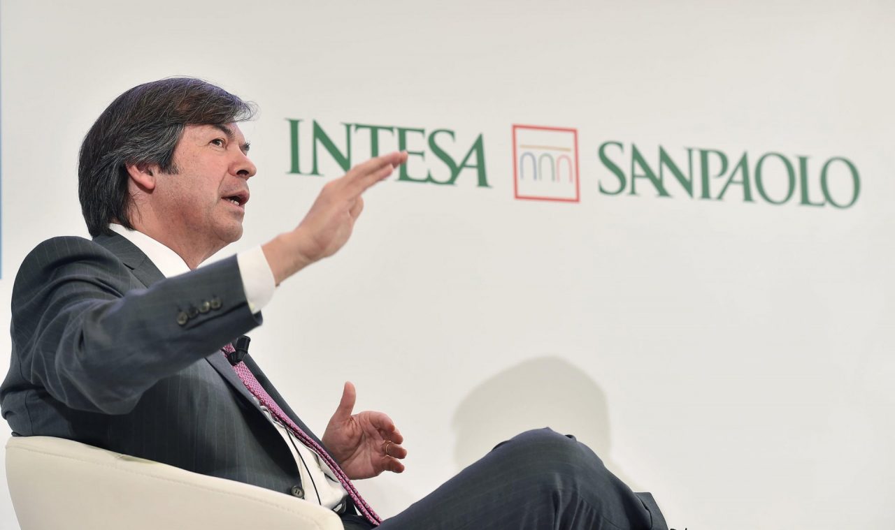 La Consob ha dato l’ok all’offerta di Intesa per Ubi: dal 6 al 28 luglio prenderà il via l’Ops