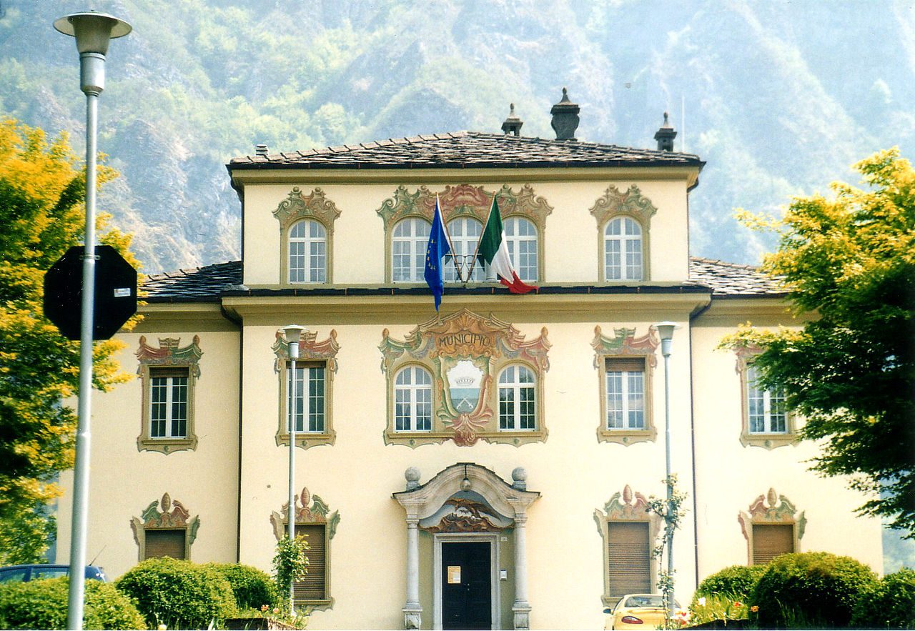 Piazza Brembana, frattura nella maggioranza: si dimette il vicesindaco Andrea Facchinetti