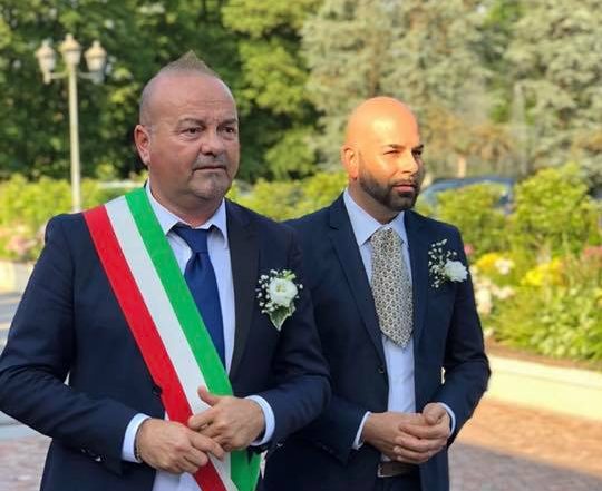 Il sindaco di Barbata fa coming out sui social. È il primo sindaco bergamasco a farlo