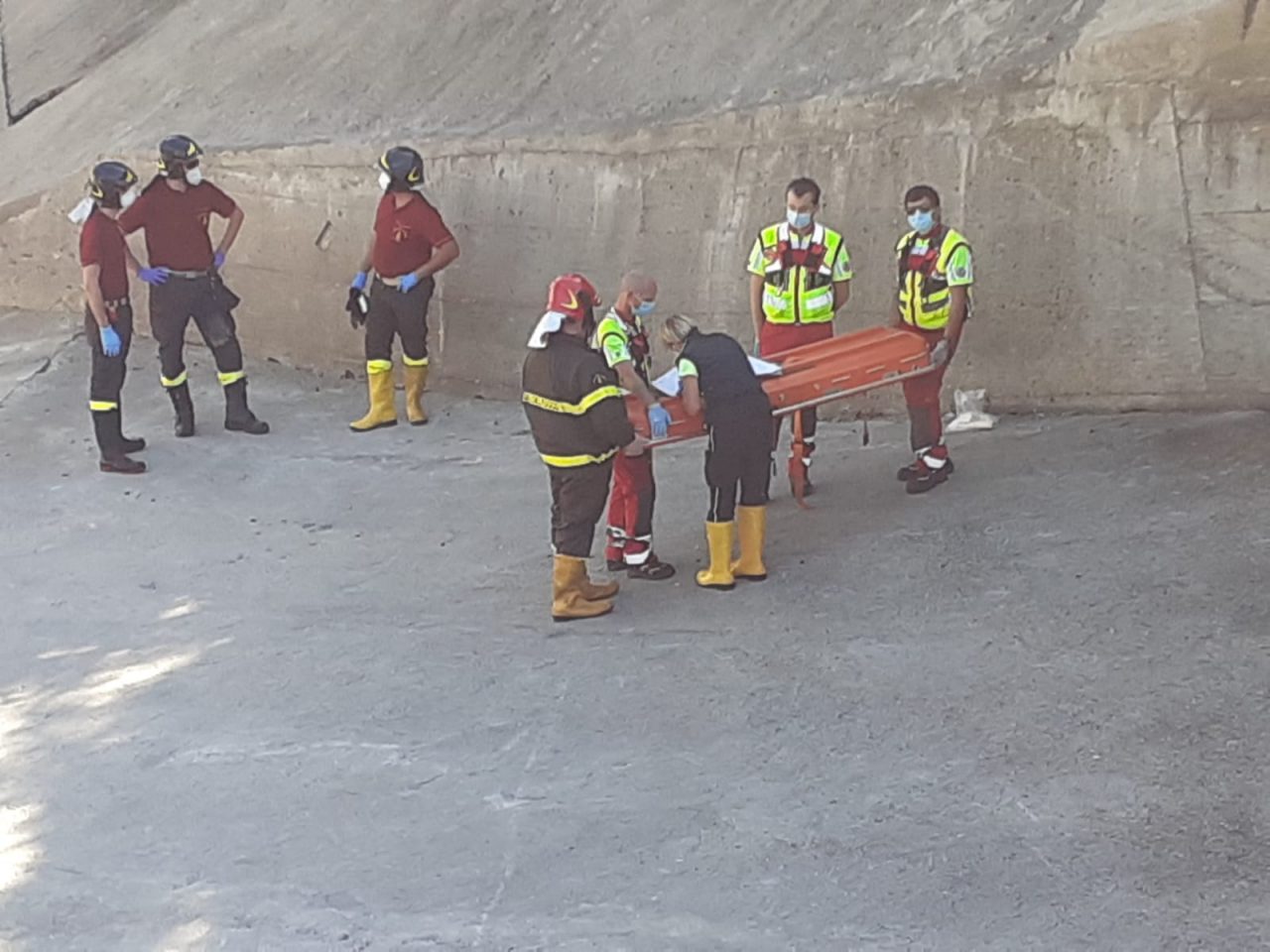 A Fara riaffiora un cadavere nell’Adda. Ancora sconosciute l’identità e le cause del decesso