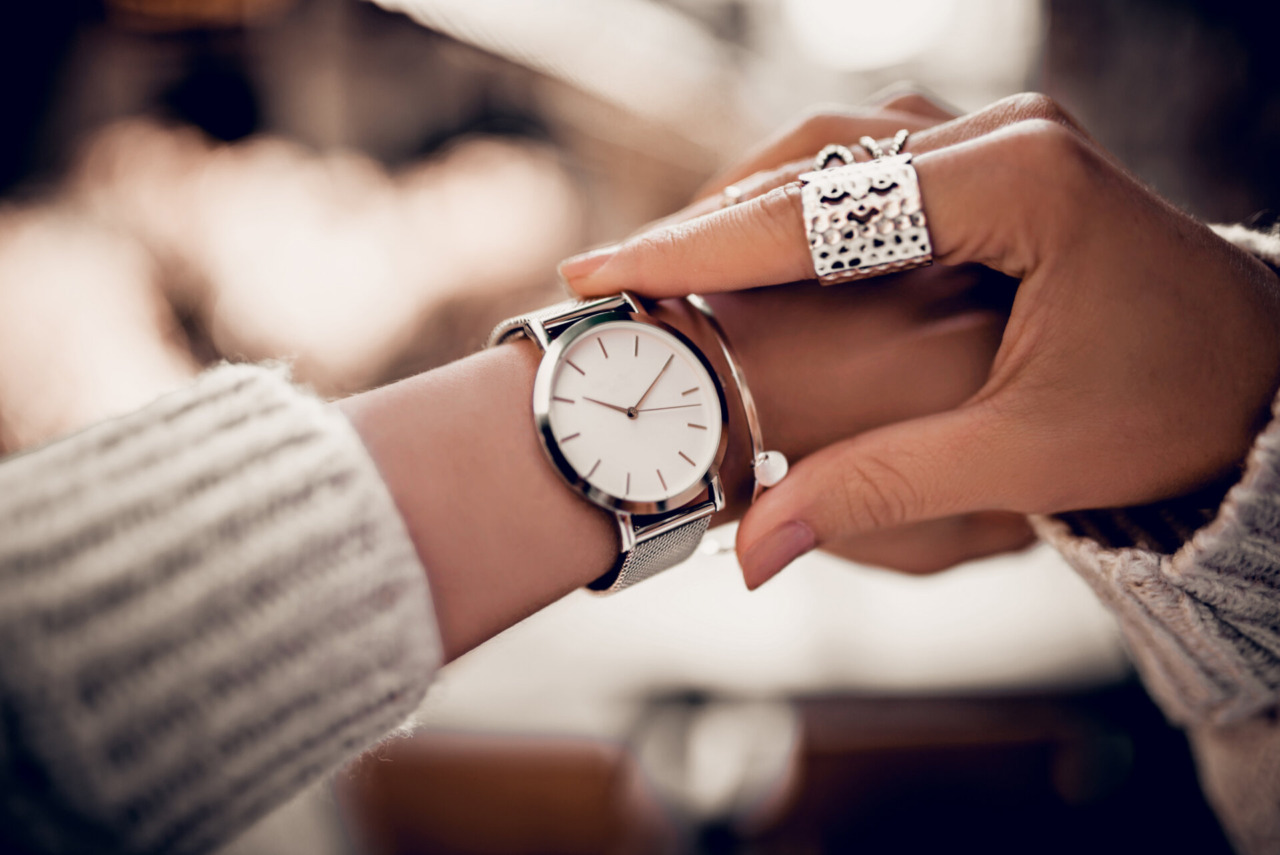 Orologio elegante da donna, un regalo raffinato che resta nel tempo