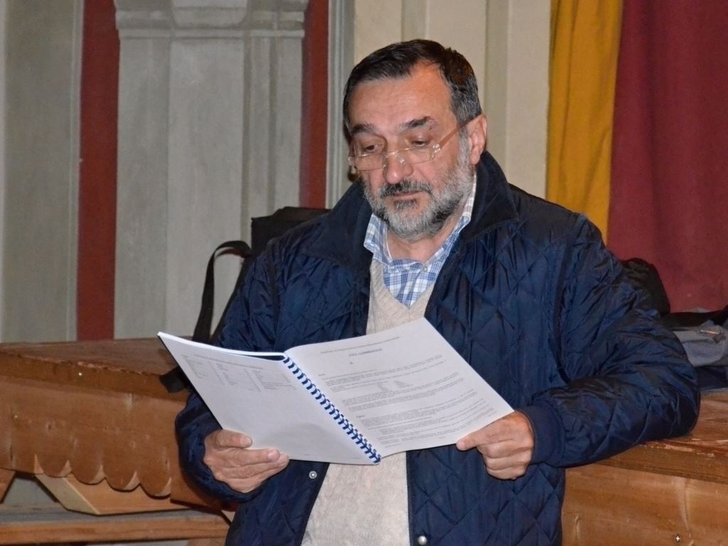 La lingua di Casnigo si meritava proprio un “dizionario”. Ci ha pensato Giacomo Aiazzi