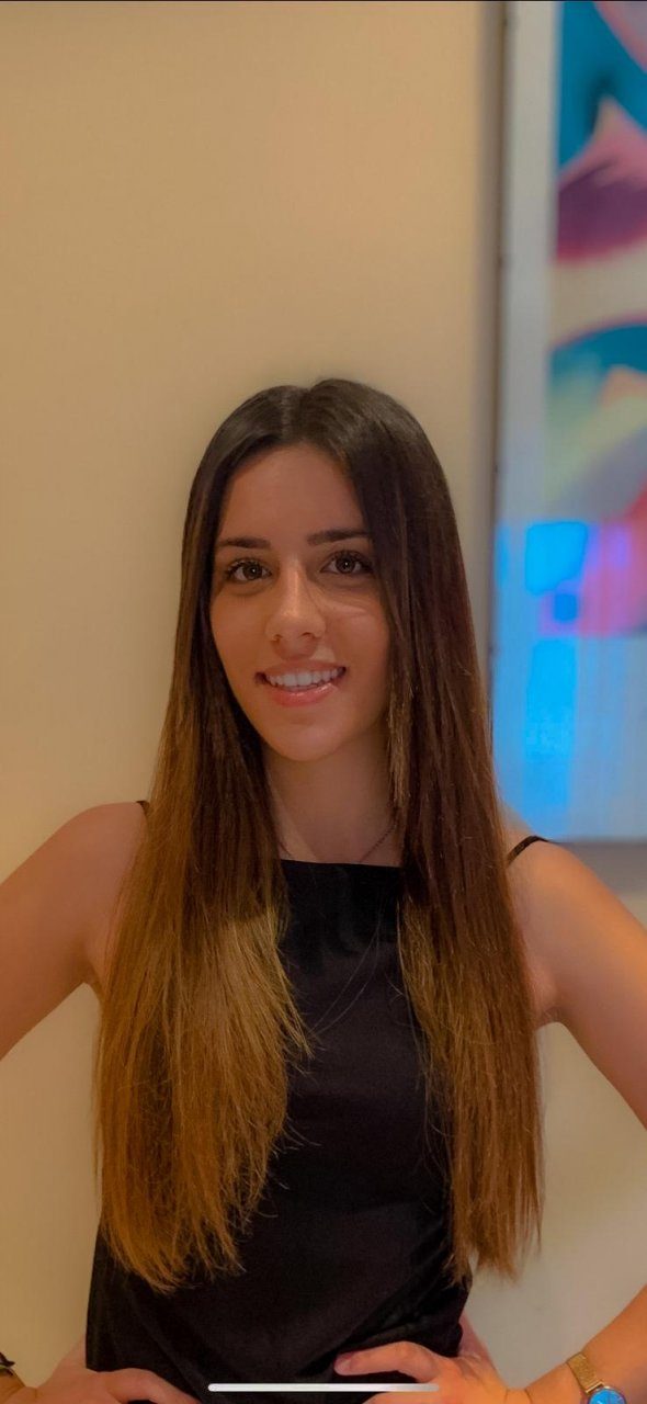 Alessia Cattaneo di Stezzano sfila in salotto, ma l’obiettivo è Miss Mondo