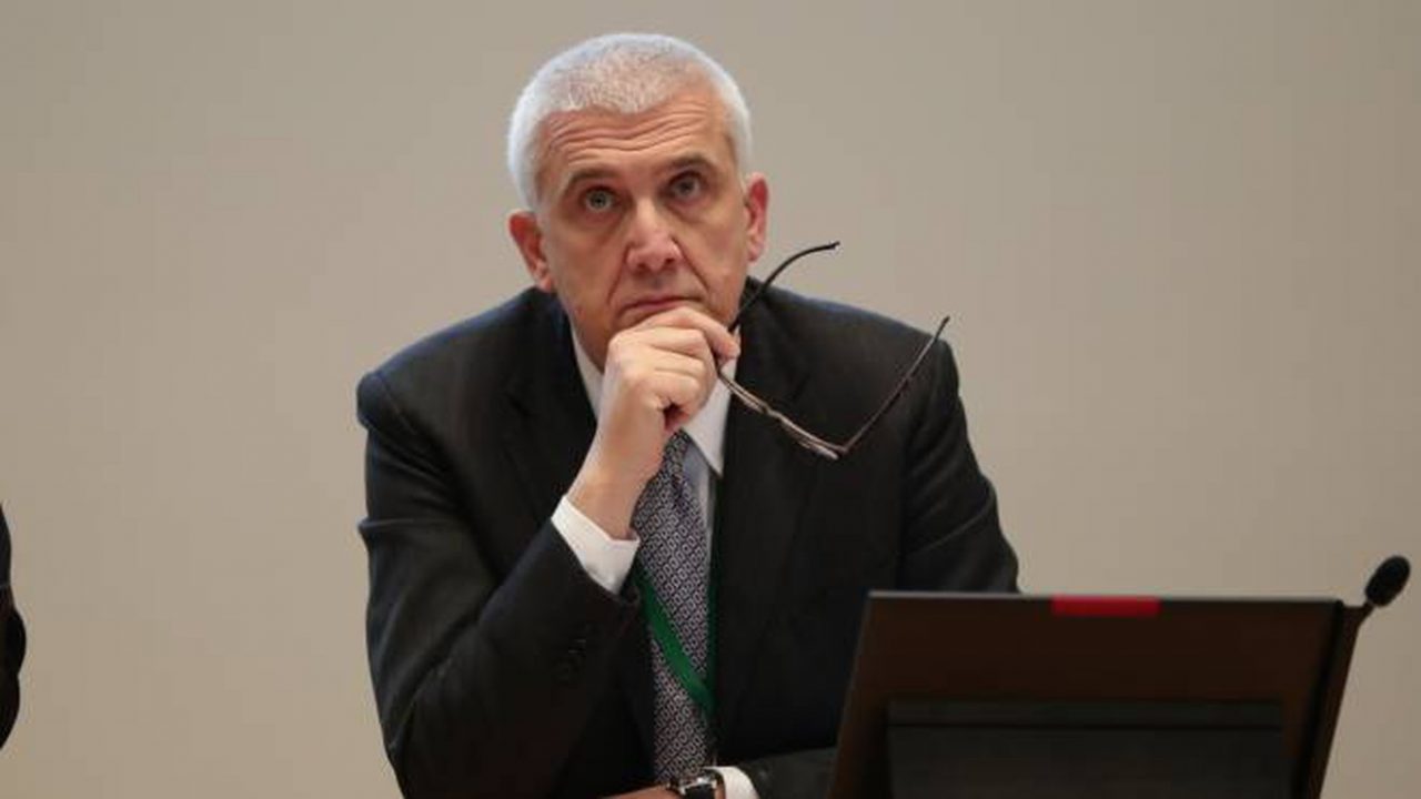 Aria di rimpasto in Regione: rimosso Cajazzo (quello che «all’ospedale di Alzano era tutto a posto»)