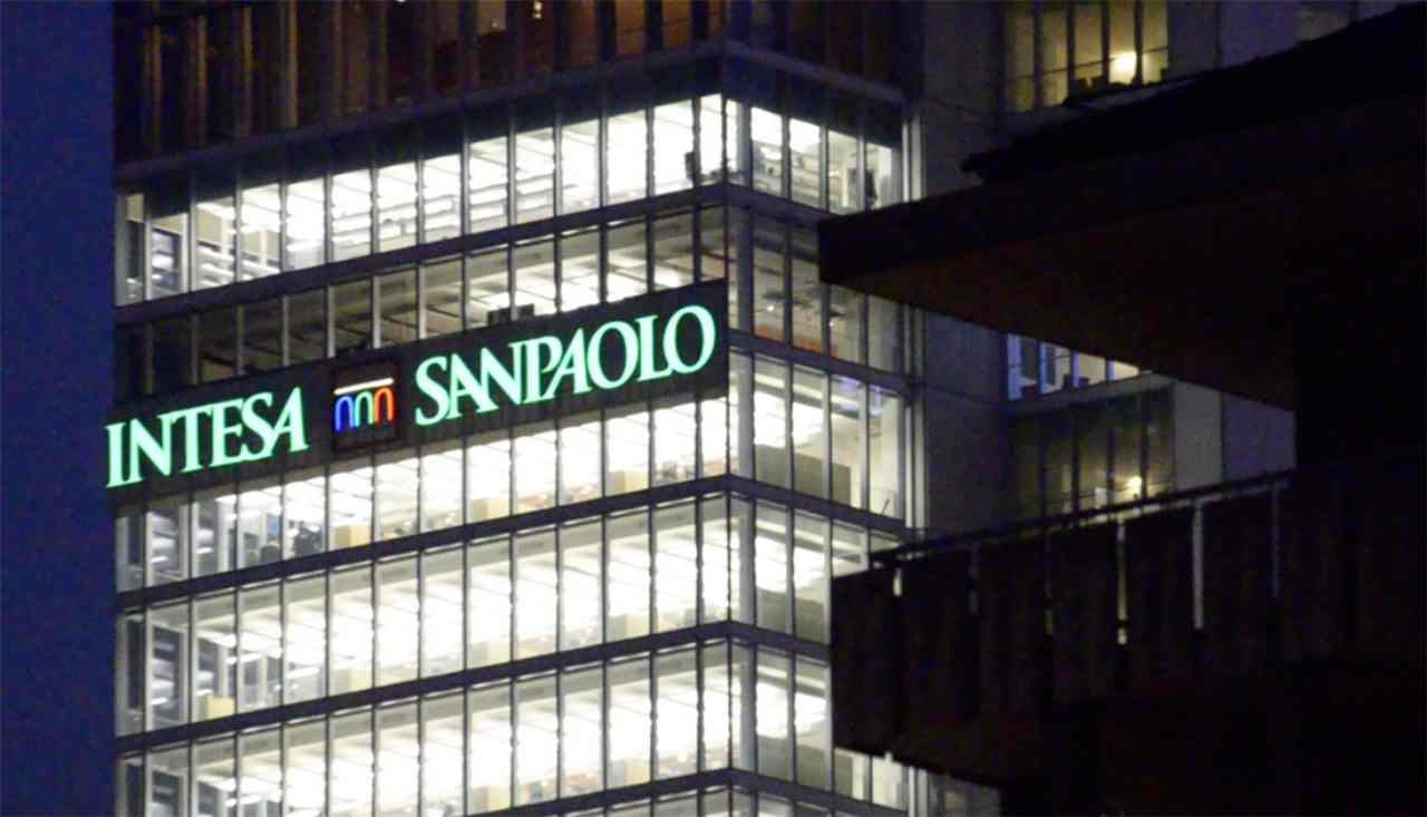 La Banca centrale europea dà il via libera all’acquisizione di Ubi da parte di Intesa