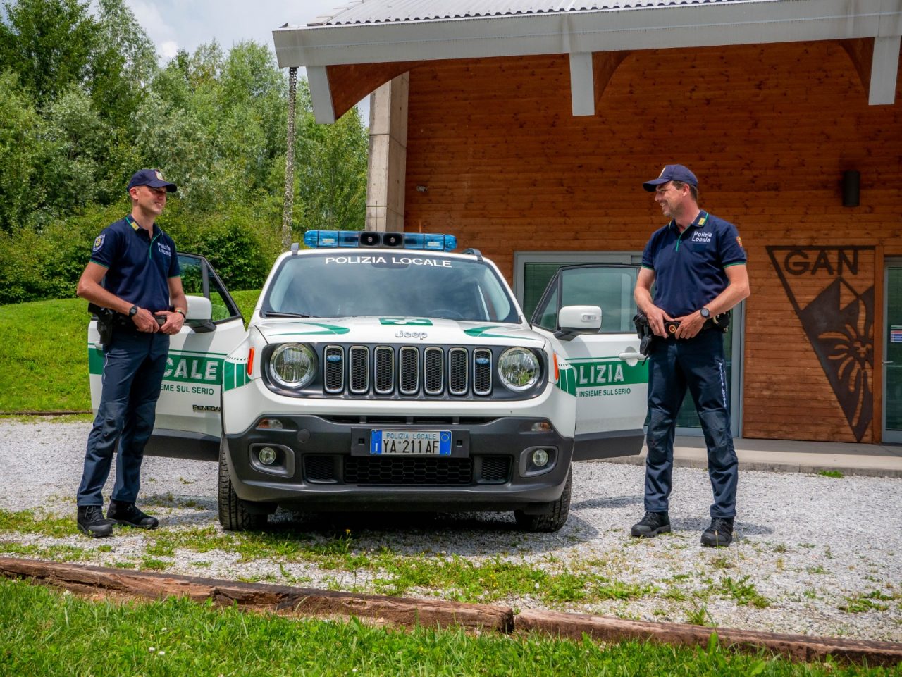 Investì una 29enne a Nembro e fuggì, pirata della strada identificato otto mesi dopo