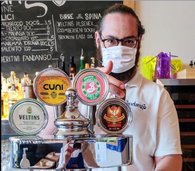 Dopo gli spettri, bar e negozi di Zanica adesso ci credono