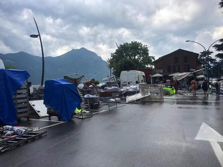 Maltempo nella Bergamasca: frana a San Giovanni Bianco e mercato distrutto a Lovere