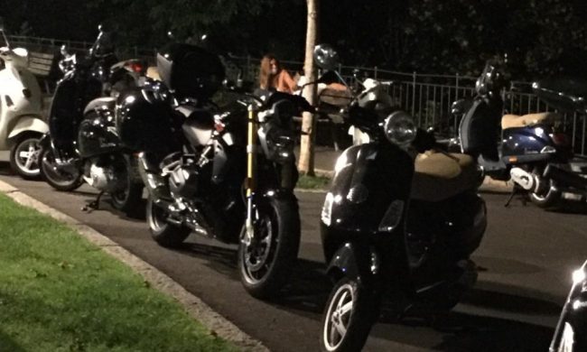 Vandalismo e schiamazzi in Città Alta, dopo le segnalazioni finalmente qualcosa si muove