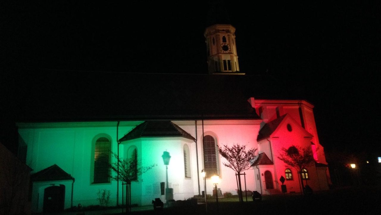 Il parroco della Baviera che nei giorni del Covid ha raccolto 32 mila euro per Bergamo