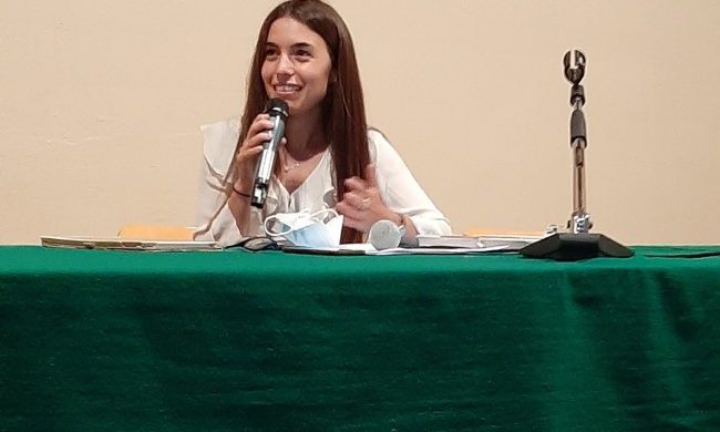 Premiata la giovane dottoressa “eroina” della lotta al Covid: sostituì il collega ucciso dal virus