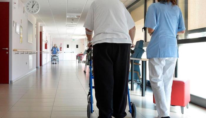 Quali sono le rette e le liste di attesa delle Rsa? Dall’Ats «nessun segno di vita»