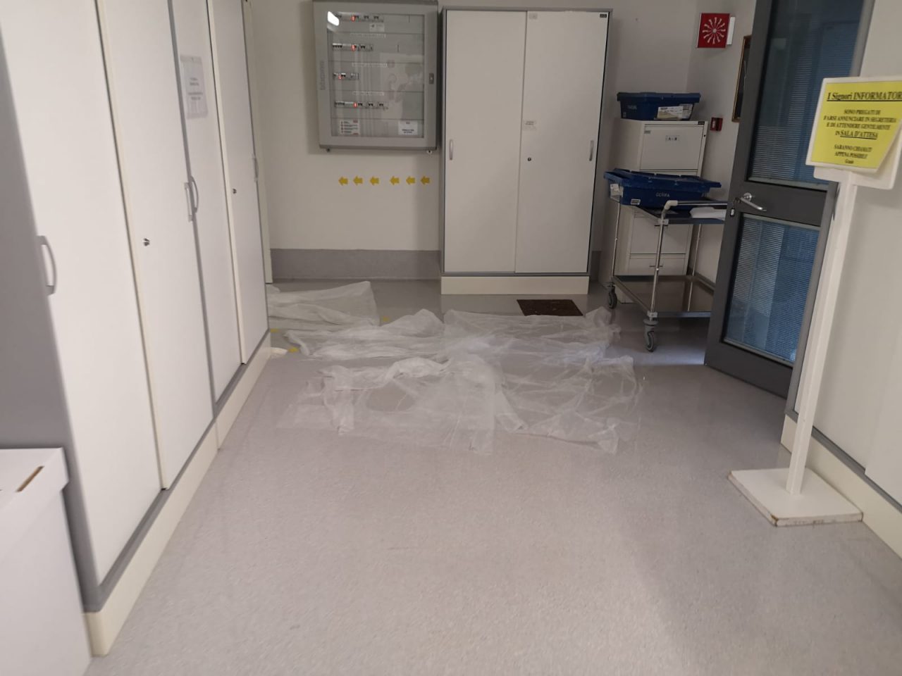 Video e foto del piano terra dell’ospedale Papa Giovanni allagato dopo la bomba d’acqua