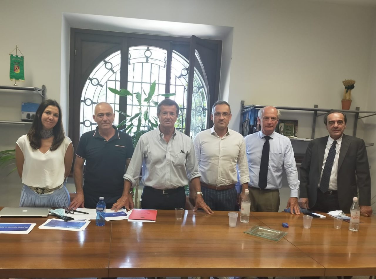 Turismo, Bergamo lancia una maxi campagna per dire al mondo quanto è bella la città