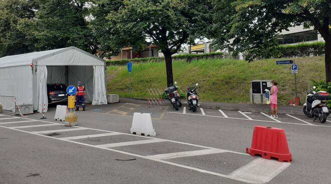 I tamponi drive-in della Asst Bergamo Ovest da oggi si fanno all’ospedale di Treviglio