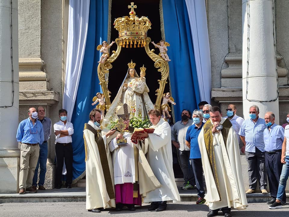 Carona, l’annuncio: nel 2021 la festa per il centenario della chiesa parrocchiale