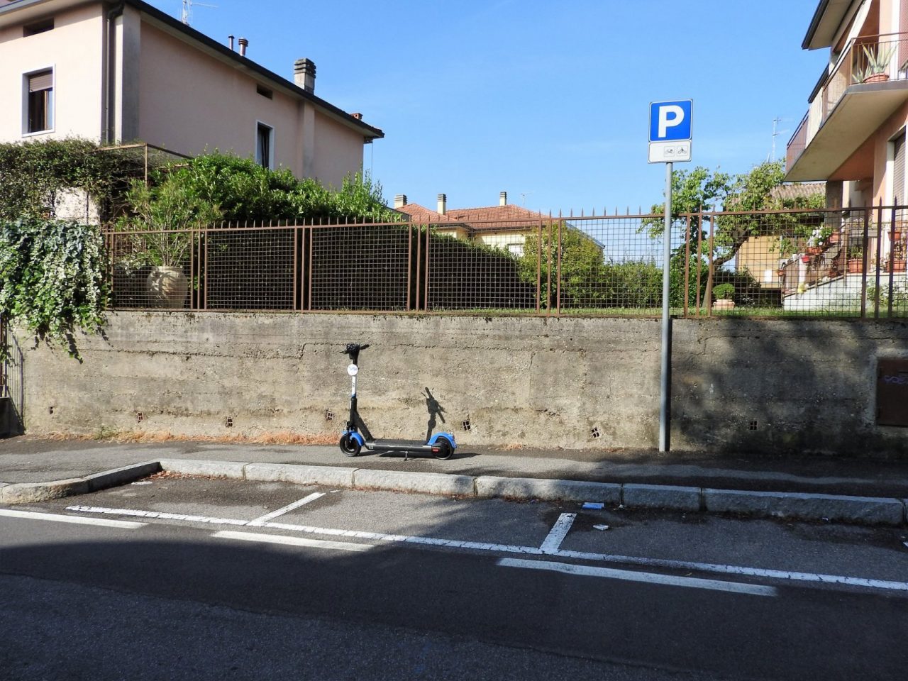Monopattini elettrici: tanti li provano ma arrivano le prime multe
