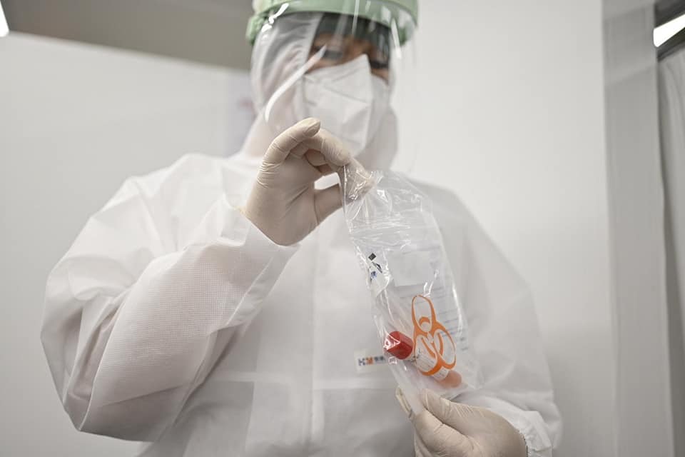 A Bergamo 17 casi in più. In Lombardia crescita di contagi e calo dei tamponi
