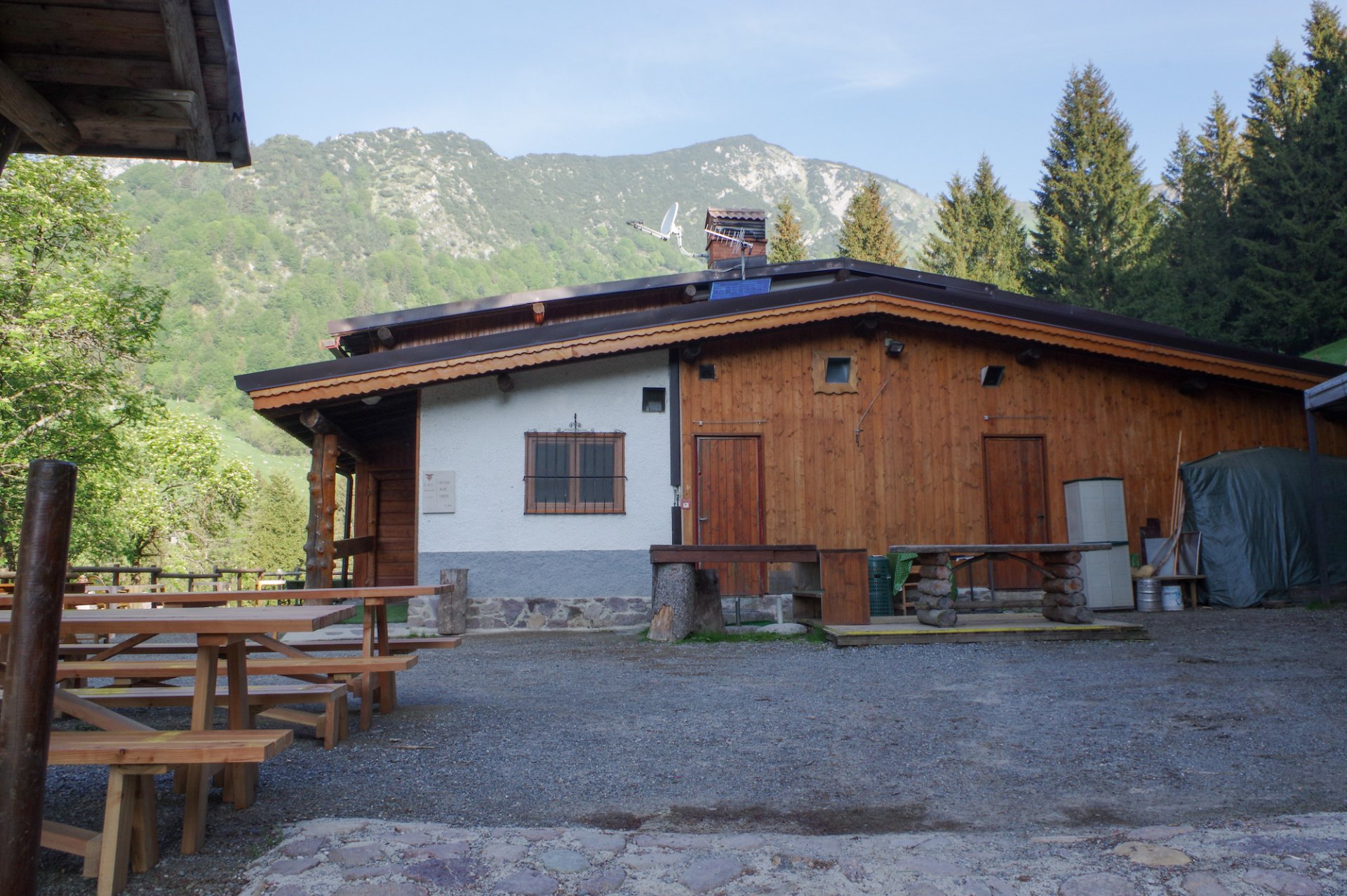 4 - Il rifugio Alpe Corte
