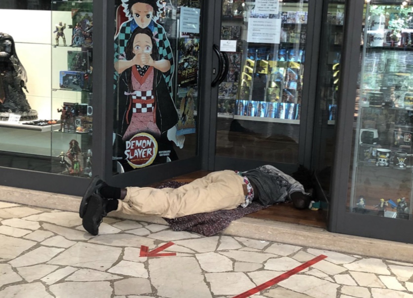 Si pensa all’installazione di cancelli per chiudere di notte la galleria Fanzago