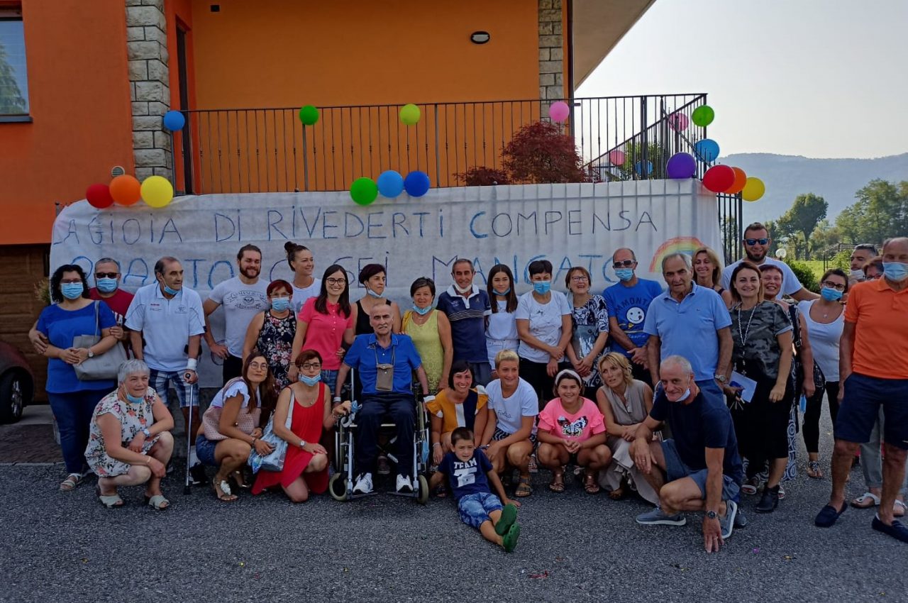 Patrizio a casa dopo cinque mesi d’ospedale. L’incredibile odissea Covid dei fratelli Moretti