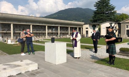 Commozione e una cornamusa: Cristian Persico riposa per sempre al cimitero di Casnigo
