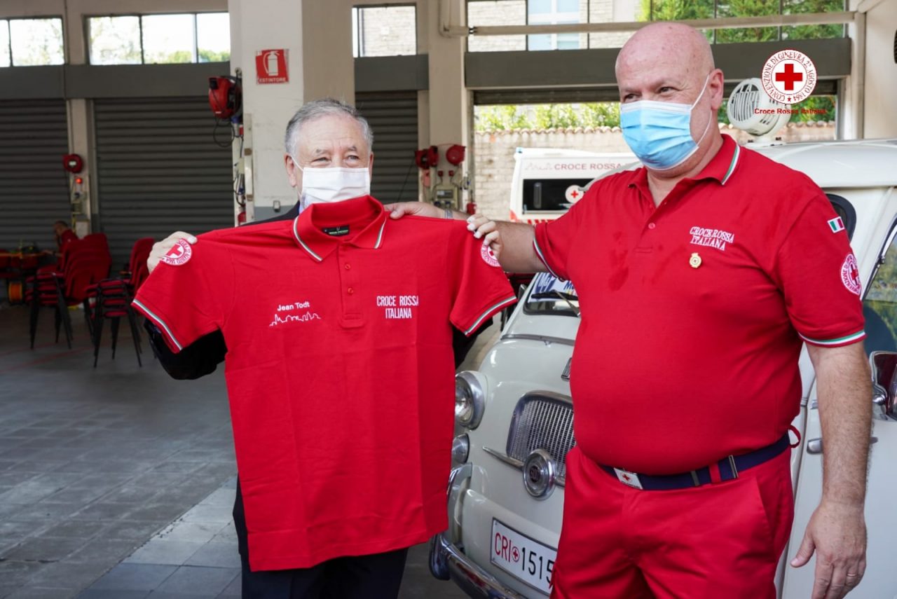 Jean Todt alla Croce Rossa di Bergamo per ringraziarla dell’impegno contro il Covid