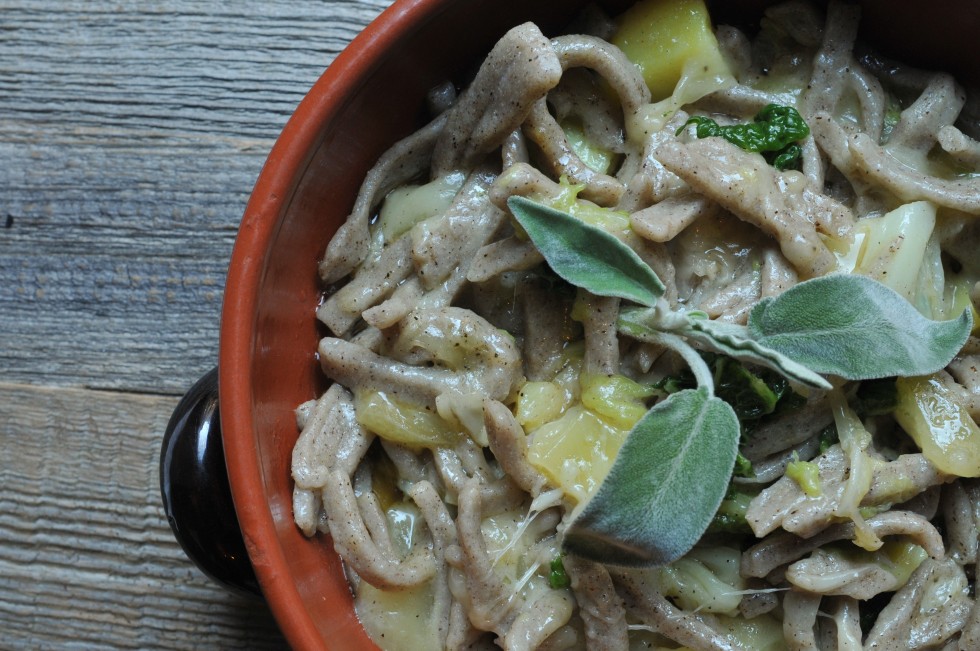 Pizzoccheri e sciatt scendono in piazza: Festival della Valtellina a Valbrembo