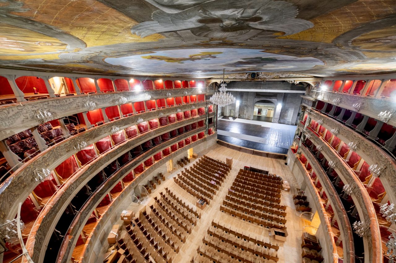 Chiusura dei teatri, a rischio l’inaugurazione del nuovo Donizetti con Placido Domingo
