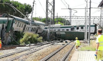 Indagati il macchinista e il capotreno del convoglio deragliato a Carnate