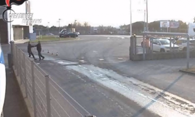 Accoltellò al polmone un collega al termine di una lite: condannato a 5 anni e 8 mesi