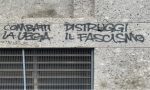 Graffiti contro la Lega sui muri degli uffici comunali, il Carroccio chiede la cancellazione
