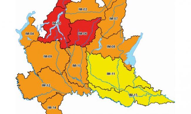 Allerta meteo per vento e temporali forti. Domani (sabato 3) il passaggio del fronte freddo